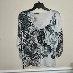 Astrid 3/4 length light sweater